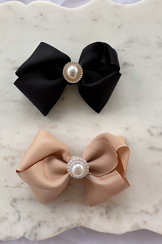Pearl bow